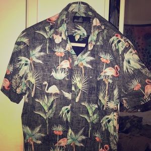 Men’s Hawaiian slim fitting casual button down